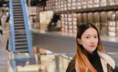 武汉小姐姐不倒翁小姐姐,魅力四射引关注